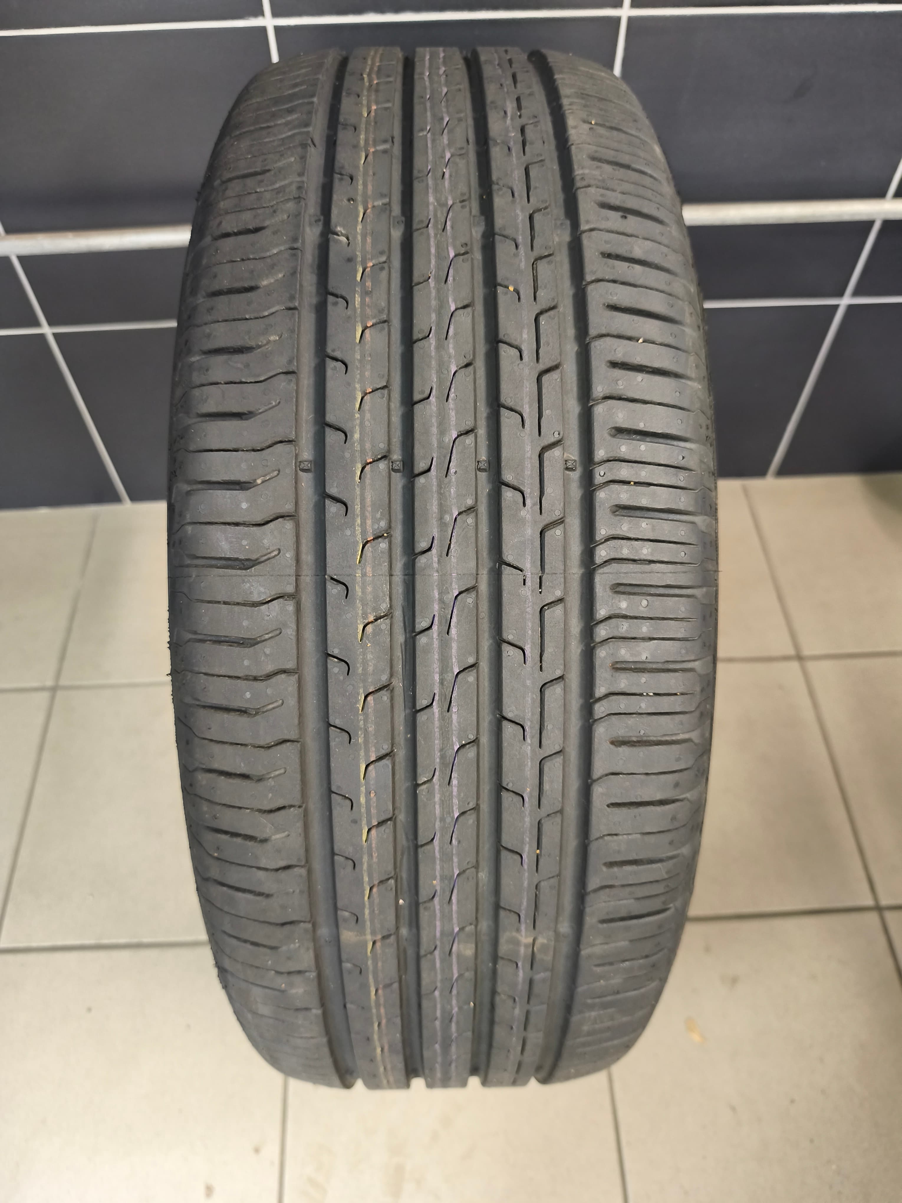 Continental 235/55 R18