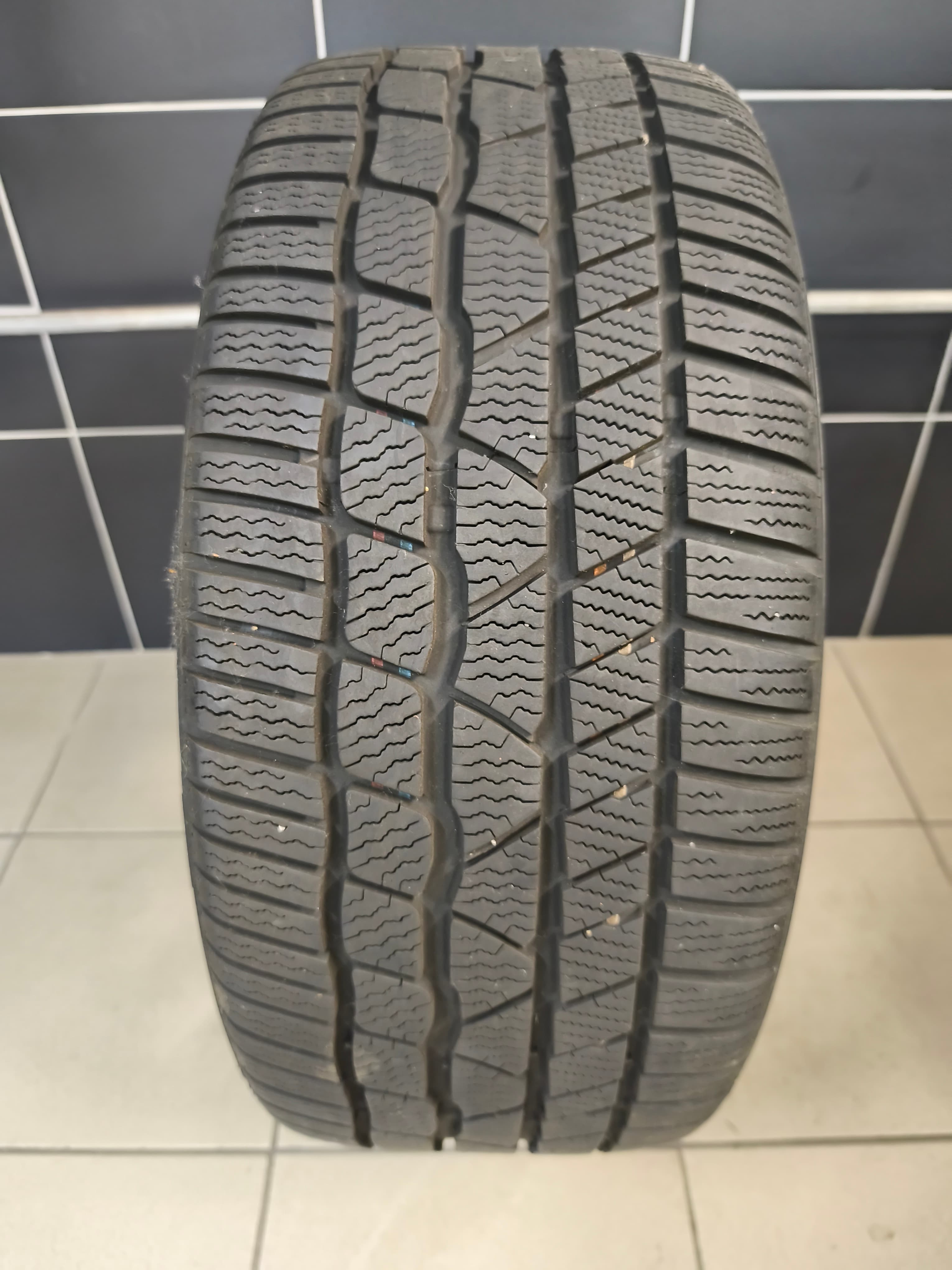 Continental 255/35 R19