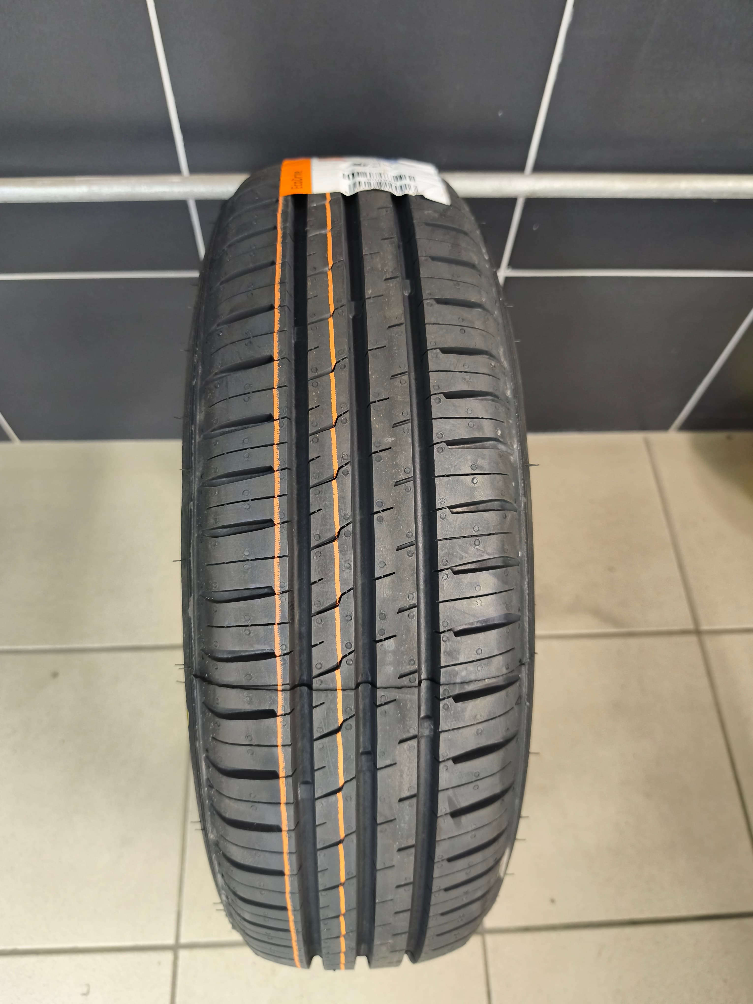 Ceat 175/70 R13
